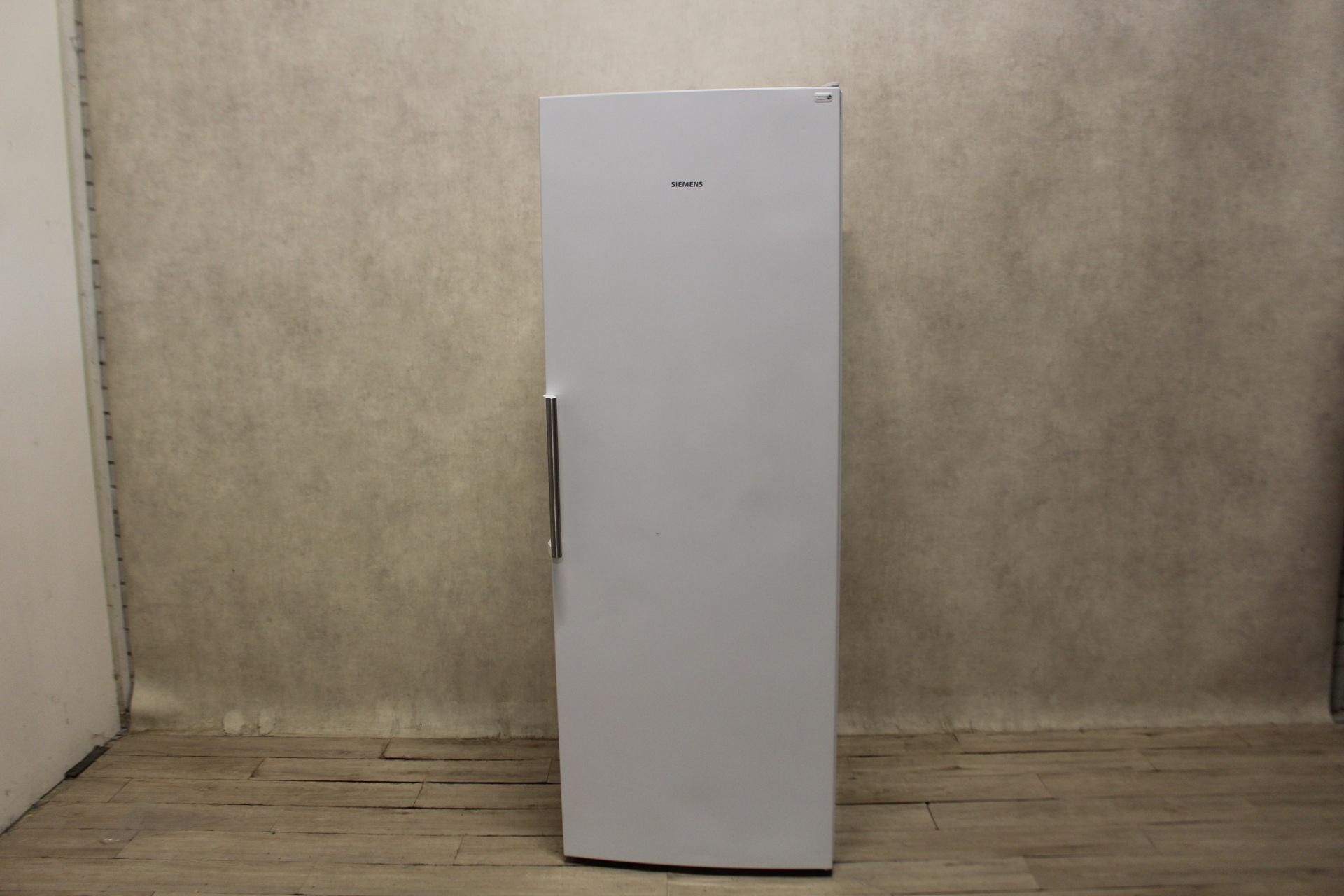 Siemens KGS GSUU41A Upright Laboratory Freezer (-16°C to -26°C, 360 L)