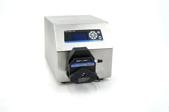 Cole Parmer Masterflex LS 07575-70 Peristaltic Pump with 77200-30 Pump Head