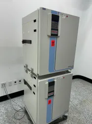 Thermo HERAcell 150i Double Stack CO2 Incubator for Cell Culture and Bioprocessing, 2 of 4
