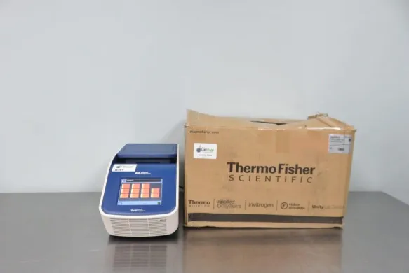 Applied Biosystems Veriti 384 Well Thermal Cycler with VeriFlex Gradient Blocks and Touchscreen Interface