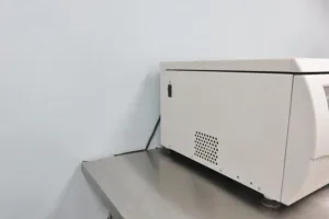 Beckman Coulter Allegra X-15R Refrigerated Benchtop Centrifuge with Swinging Bucket and Fixed Angle Rotors, 2 of 12