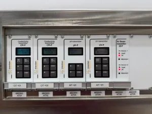 Amersham Biosciences BioProcess Modular Chromatography System for Biomolecule Purification, 4 of 4