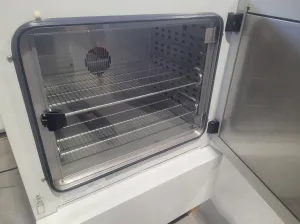 BINDER KB-115 Refrigerated Incubator/Drying Oven, 3 of 7