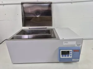 Thermo Scientific Precision CIR19 Heated Circulating Bath, 3 of 7