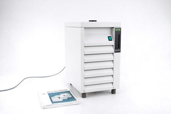Buchi F-100 Fixed-Temperature Recirculating Chiller for Rotary Evaporators-cover