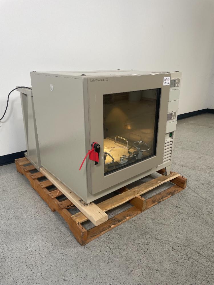 Kuhner Lab-Therm LT-X Temperature-Controlled Incubator Shaker