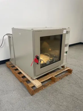 Kuhner Lab-Therm LT-X Temperature-Controlled Incubator Shaker