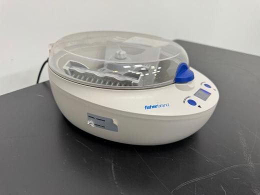 Fisherbrand 14955300 Microplate Centrifuge with Digital Display and Lid Interlock-cover