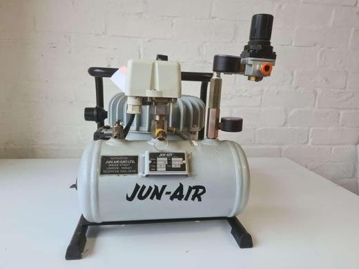 Jun-Air 6-J Mini Air Compressor-cover