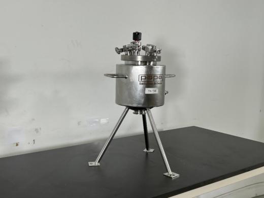 Pope Scientific 3 Liter 316 Stainless Steel Vessel with Agitator and Support Stand-cover