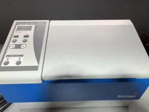 TurboVap 96 Automated Microplate Concentration Workstation, 4 of 4