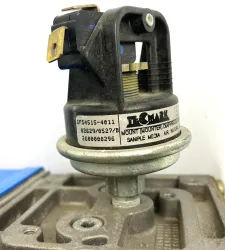 Honeywell V4730C/V8730C Servo Regulated Gas Valve with VMU300 Venturi Mixing Unit, 14 of 18