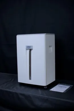 ACCO Brands Japan GCSSM20M ShredMaster II Micro 20M Paper and Media Shredder