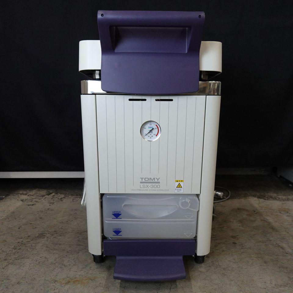 Tomy LSX-300 Laboratory Autoclave with 44L Capacity and Electric Heater