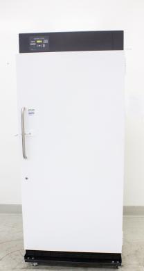 VWR SCPMF-3020 -20°C Laboratory Manual Defrost Freezer with 20 cu.ft Capacity-cover