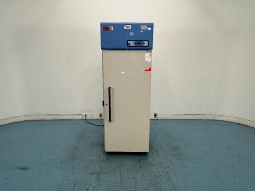 Thermo Fisher Scientific Revco UGL2320A22 -20°C Laboratory Upright Freezer-cover