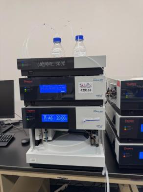 Thermo Dionex UltiMate 3000 HPLC System-cover