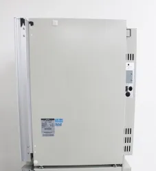 Sanyo MCO-19AIC CO2 Incubator 170L with Humidity Control and Infrared Sensor, 9 of 10