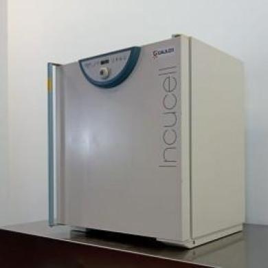 MMM Incucell 111 Incubation Oven-cover