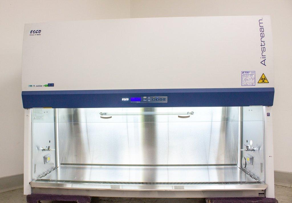 Esco Airstream AC2-6S9-NS Class II Type A2 Biosafety Cabinet, 6ft, ISO Class 3