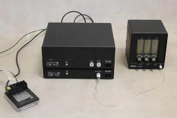 Millipore CellASIC Onix Microfluidic Platform for live cell analysis
