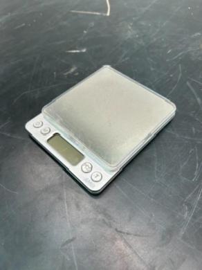 Digital Pocket Scale with Stainless Steel Weighing Platform and LCD Display-cover