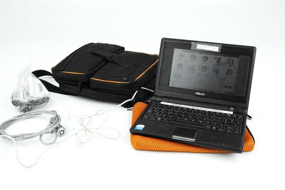 Cambridge VectaStar 600 Flex 26 GHz AP/RT Microwave Platform Laptop-cover