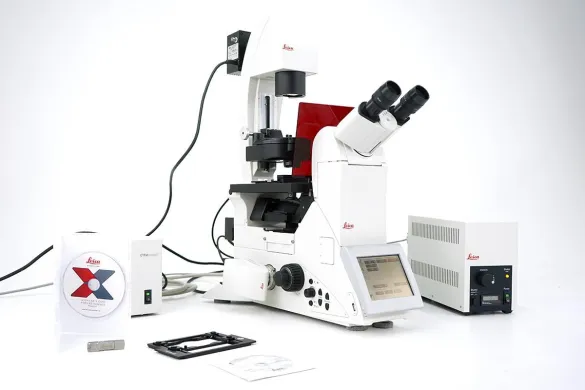 Leica DMi8 Inverted Research Fluorescence Microscope with DFC3000 G Camera, 5×–40× Objectives and LAS X