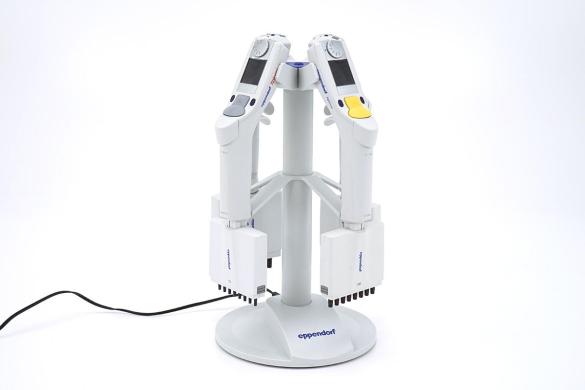Eppendorf Xplorer Electronic 8-Channel Pipette Set of 4, 0.5–10 µL, 5–100 µL, 15–300 µL, 50–1200 µL-cover