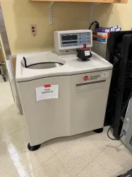 Beckman Coulter Optima L-90K Ultracentrifuge with Type 70 Ti Rotor, 3 of 5