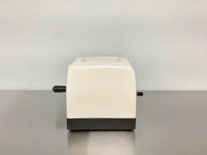 Leica RM2125RT Manual Rotary Microtome for Precise Tissue Sectioning, 4 of 10