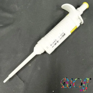 Eppendorf Research Adjustable Micropipette 2–20 µL