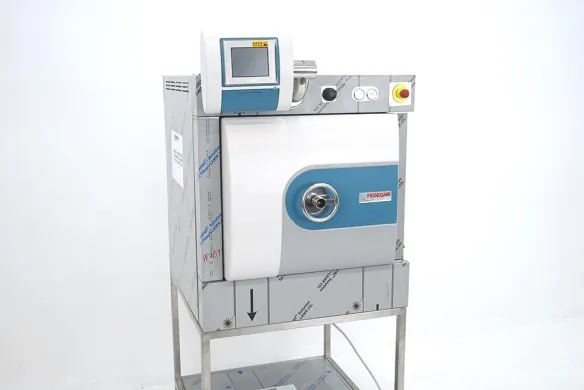 Fedegari FOB3/TS 90 L Laboratory Steam Autoclave with Stand