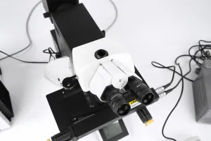 Leica DM6000M Motorized Polarizing Microscope with Fluotar Pol Objectives, 5x/10x/20x/40x, 3 of 10