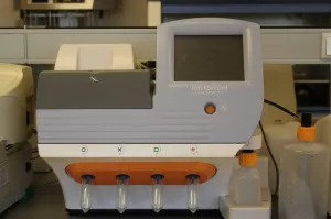 Thermo Fisher Scientific Ion Torrent OneTouch 2 PGM System, 2 of 5