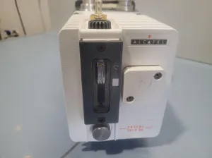 Alcatel Adixen Pascal 2010 Vacuum Pump, 3 of 8