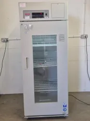 Sanyo MPR-720 Labcool Pharmaceutical Laboratory Refrigerator with Precise Temperature Control, 2 of 12