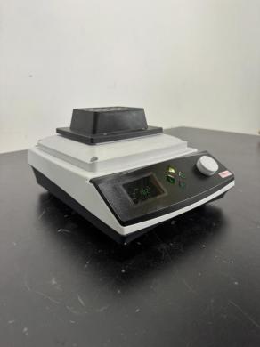 Thermo Scientific Digital Shaking Drybath with Precise Temperature and Shaking Control-cover