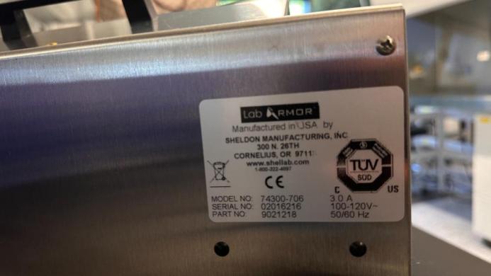 Lab Armor Bead Bath Model 74300-706 with Digital Temperature Control for Precise Sample Heating-cover