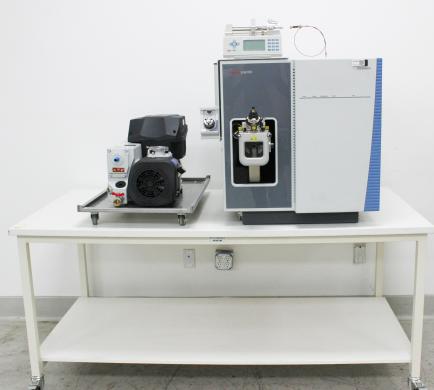 Thermo TSQ Quantis Triple Quadrupole LC-MS Mass Spectrometer with Syringe and Vacuum Pumps-cover