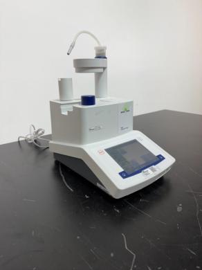Mettler Toledo V30S Volumetric KF Titrator-cover