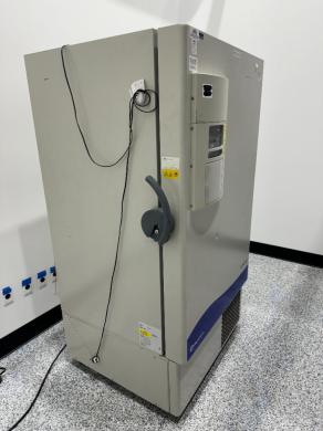 Fisher Scientific IsoTemp -86°C Ultra-Low Temperature Laboratory Freezer-cover