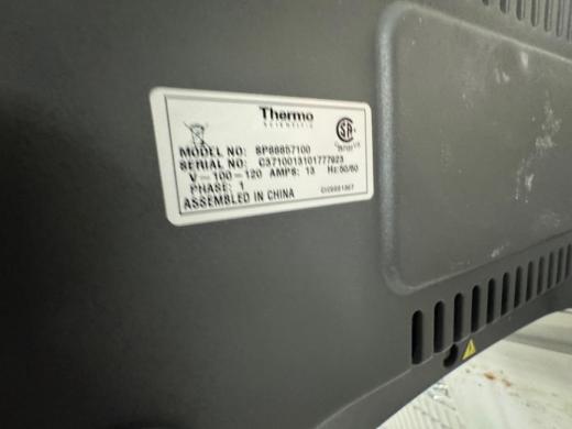 Thermo Scientific Cimarec SP88857100 Digital Hotplate Stirrer-cover