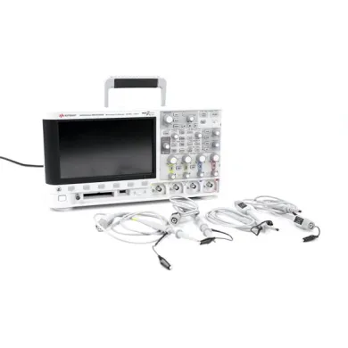 Keysight MSOX2024A 200 MHz Mixed Signal Oscilloscope with 4 Probes