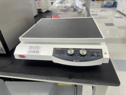 Heidolph Unimax 2010 Platform Shaker with Adjustable Speed Control-cover