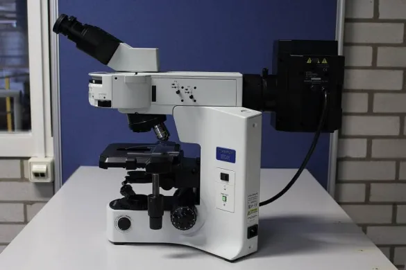 Olympus BX41TF Transmitted Light Fluorescence Microscope with U-LH100HG Lamp Housing