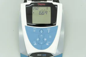 Thermo Scientific Orion Star 3 pH Meter with Stability Algorithm and GLP Functions, 2 of 3