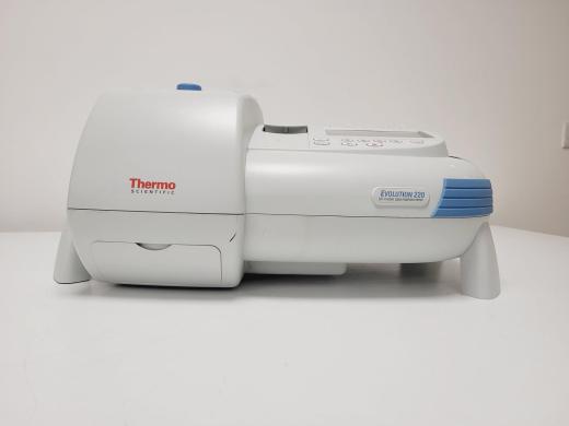 Thermo Scientific Evolution 220 UV-Visible Spectrophotometer for Molecular Absorbance Analysis-cover