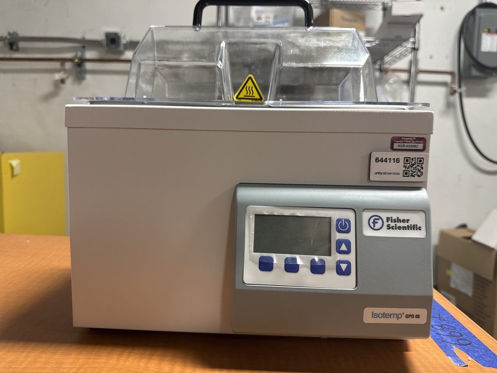 Fisher Scientific Isotemp GPD 05 Laboratory Chiller/Heater with Computer and Software