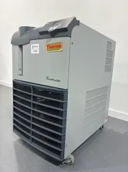 Thermo Fisher Scientific ThermoFlex2500 Laboratory Chiller for Precise Temperature Control, 2 of 4